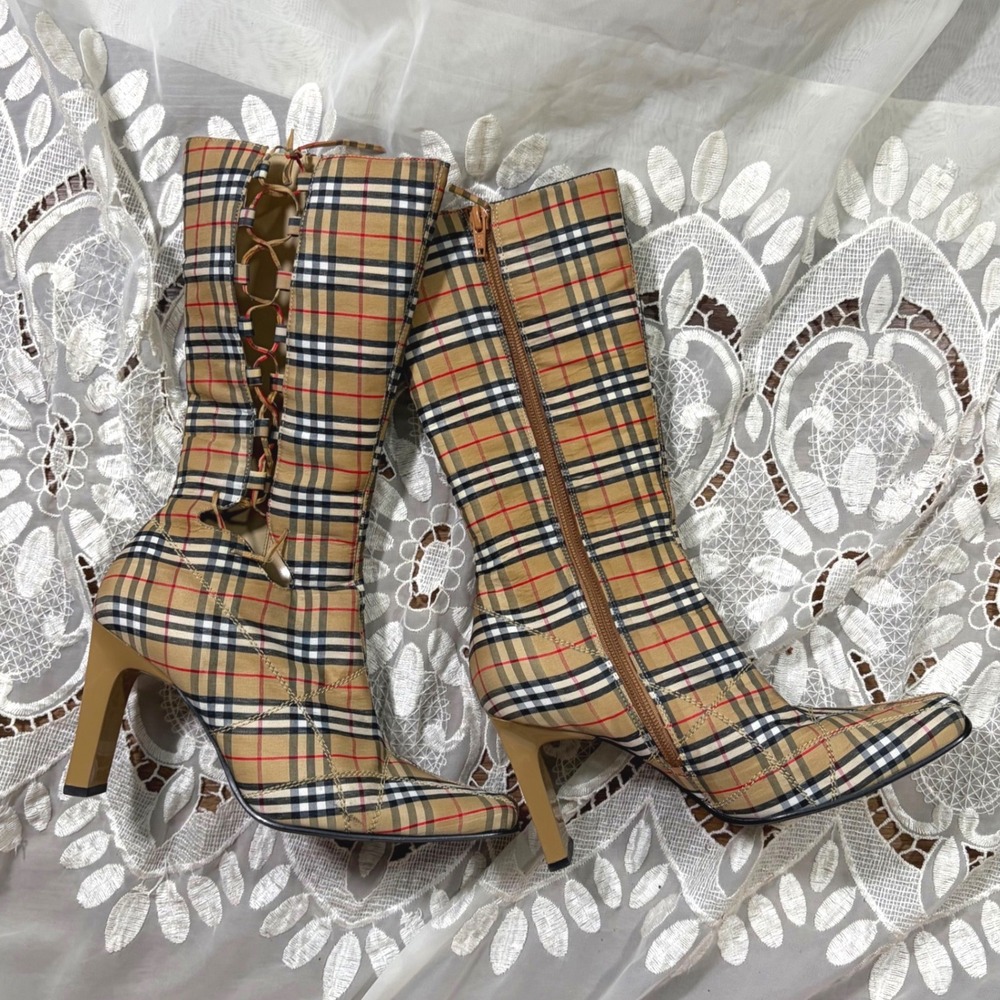 Rare Vintage Y2K Tuscan Mom Tan Plaid Lace Up Boots Stiletto Heel Size 7